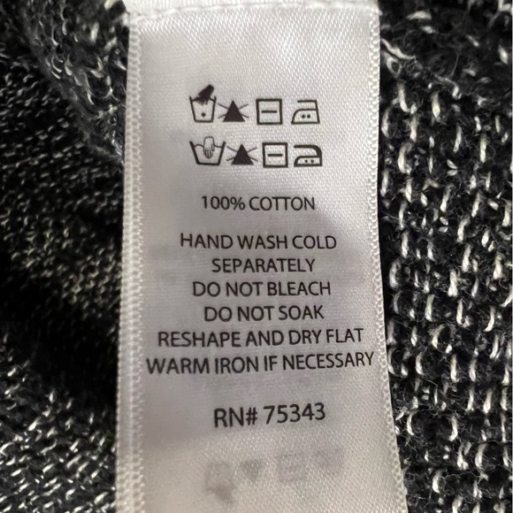 Tahari Cardigan Sweater Knit Top Fringe Trim Women’s Size Small - Picture 5 of 5